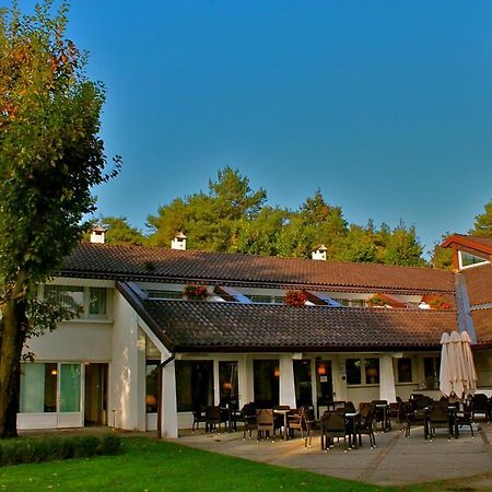 Golf Hotel La Pinetina Аппьано-Жентиле Экстерьер фото